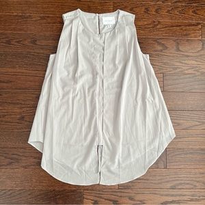 The Coverii Sleeveless Blouse